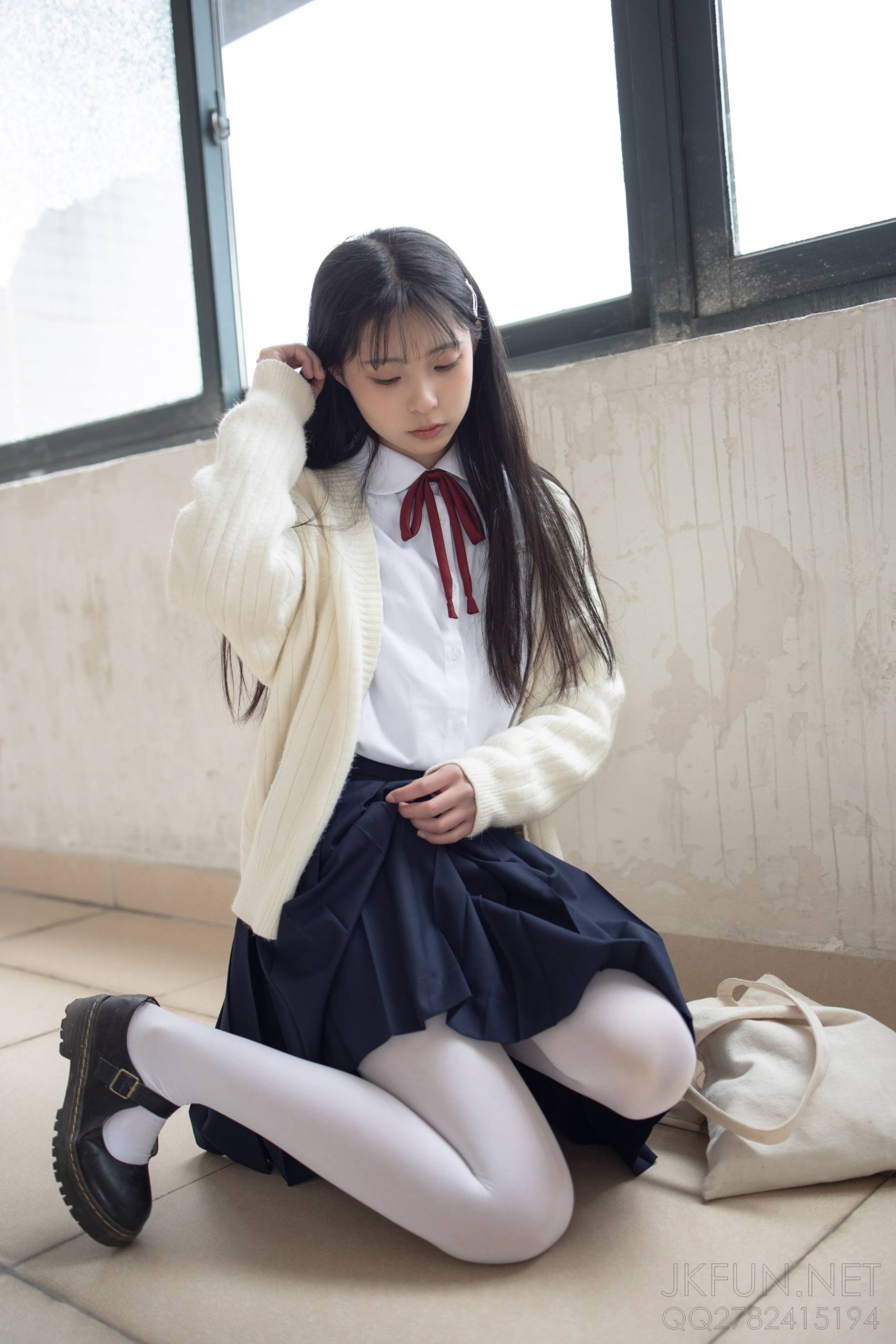 图片[3]-甜美可人的白丝姑娘【127P】20011-虎哥图库