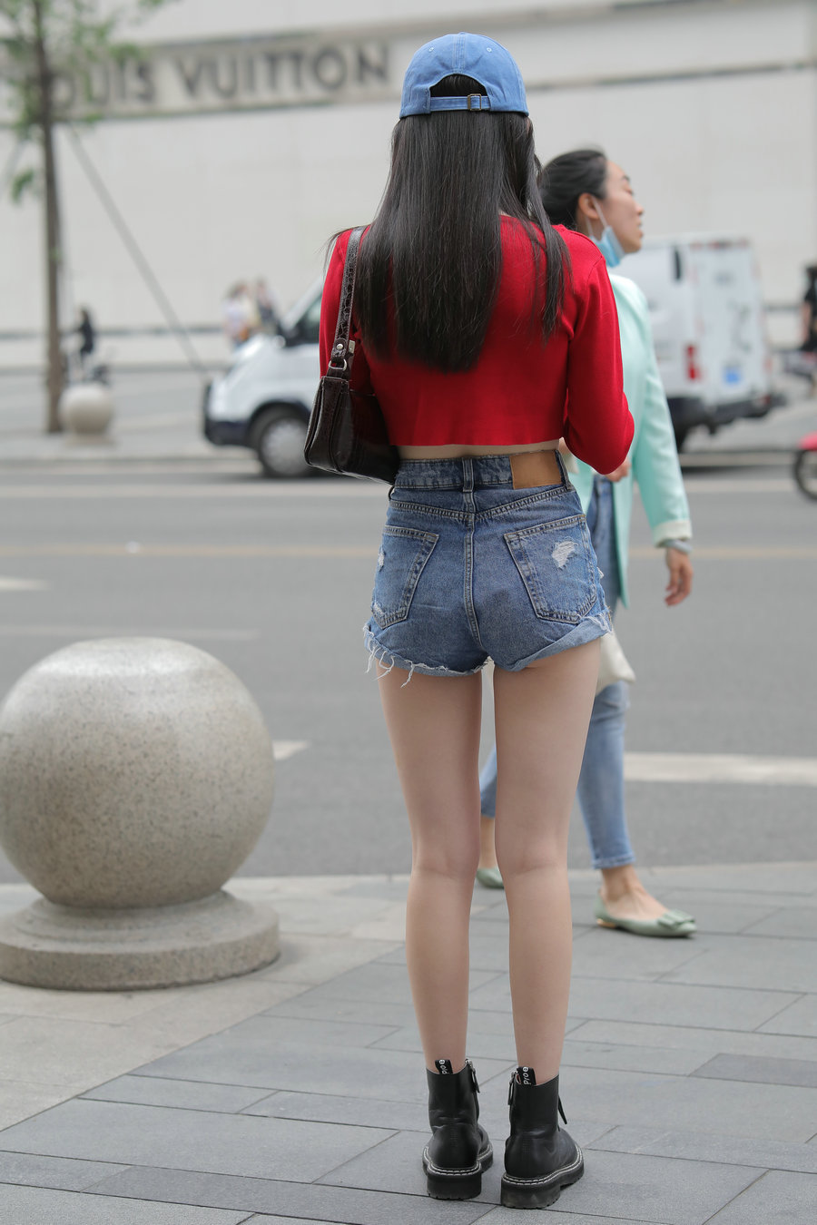 J1577 36P1V-363MB-虎哥图库