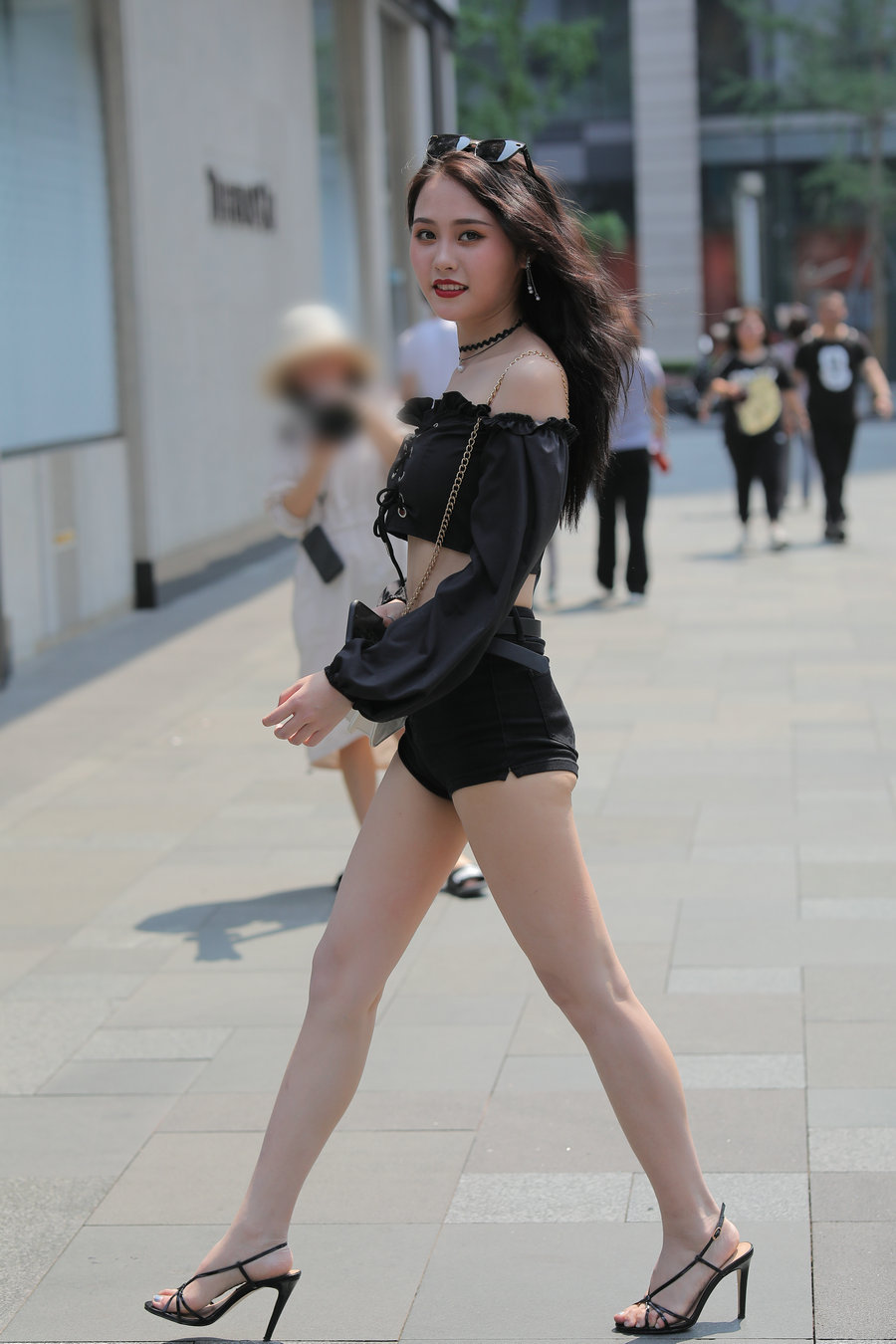 J1364 285P4V-14.0GB-虎哥图库