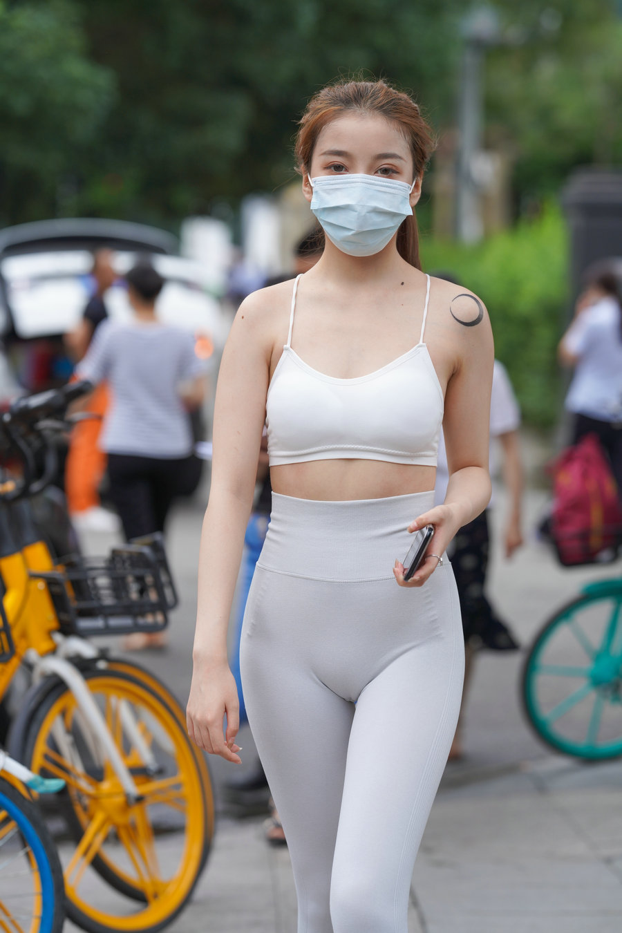 图片[2]-灰色瑜伽裤女孩 J1323 723P4V-17.9GB-虎哥图库