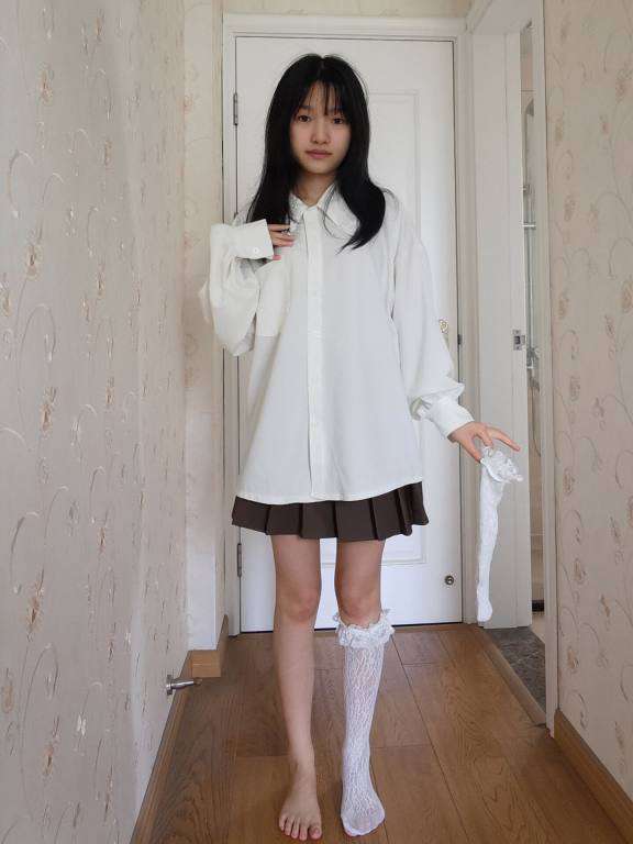 百褶裙可爱又大方的小姑娘【122P】20002-虎哥图库