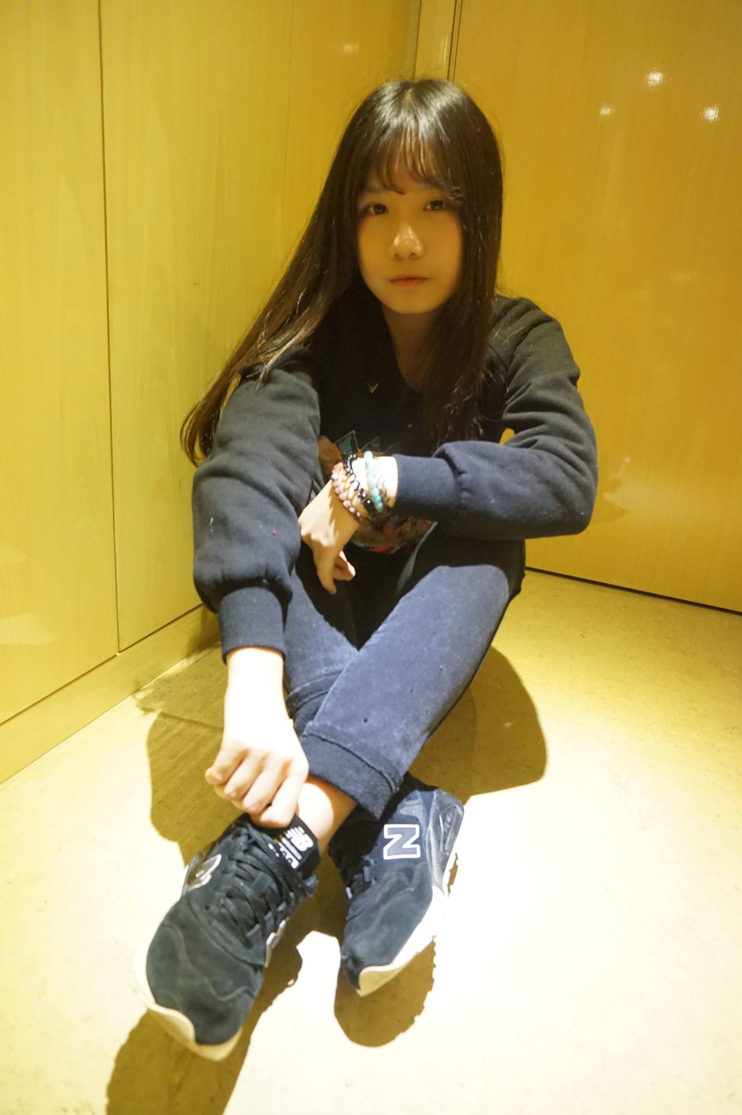 图片[2]-齐刘海的长发女孩【70P】20016-虎哥图库