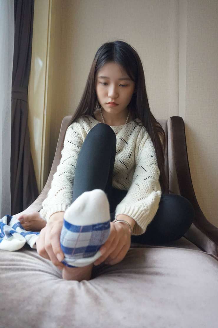 图片[5]-眼神很清澈的赤脚女孩【59P】20020-虎哥图库