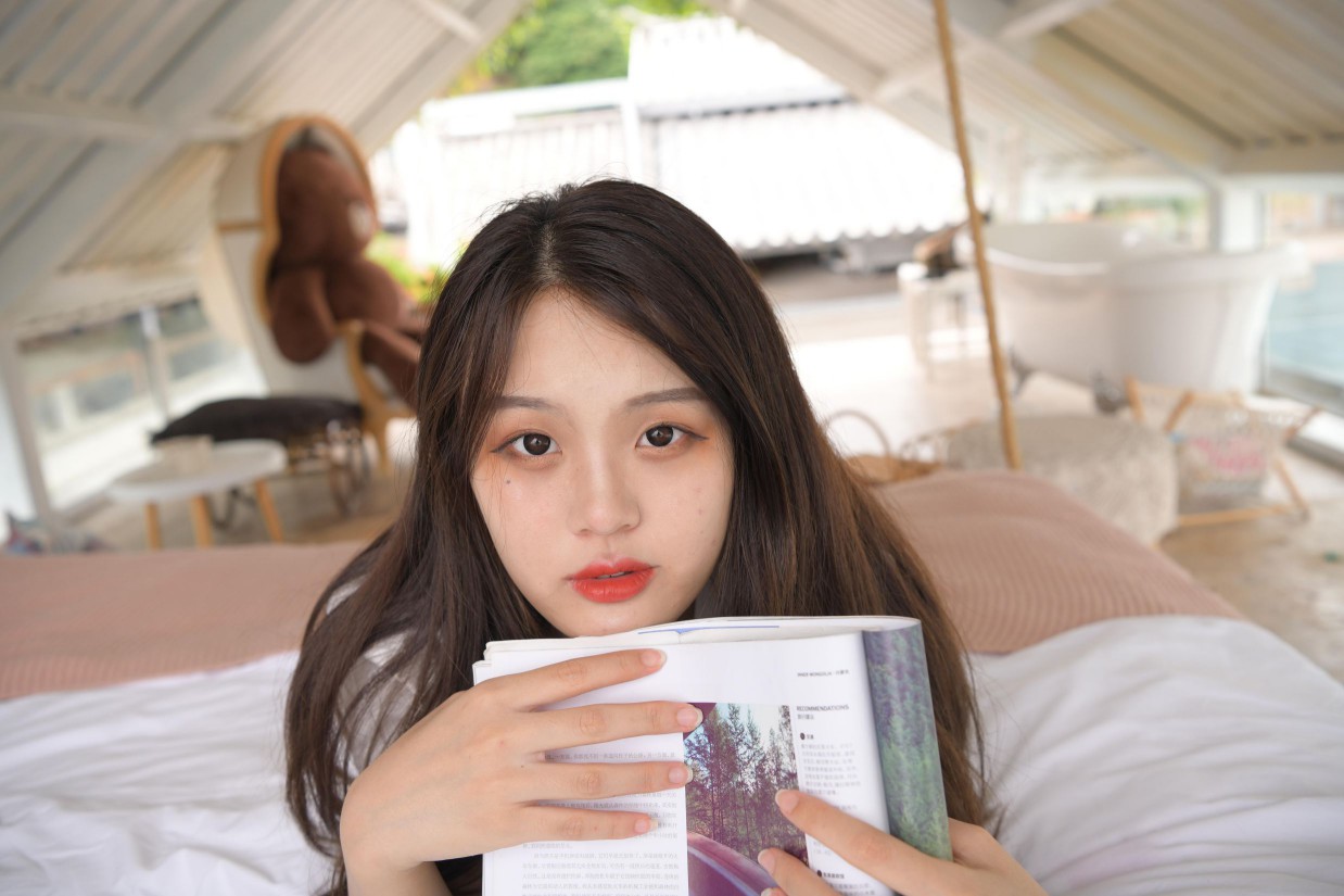图片[6]-紧身牛仔短裤的南方姑娘【141P】00034-虎哥图库