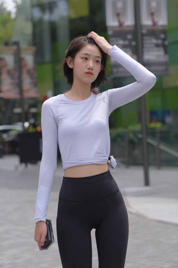 图片[3]-短发长腿的女生J2791 292P-5.71GB-虎哥图库