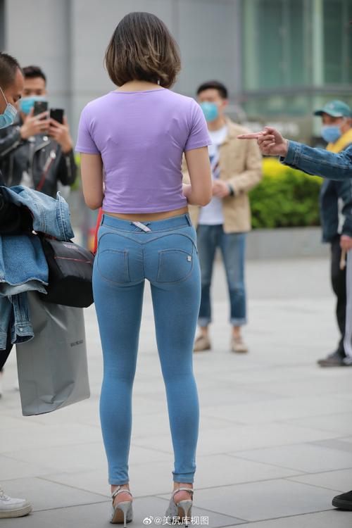 图片[4]-爱笑的短发紧身牛仔裤姑娘J1911 114P12V-7.29GB-虎哥图库