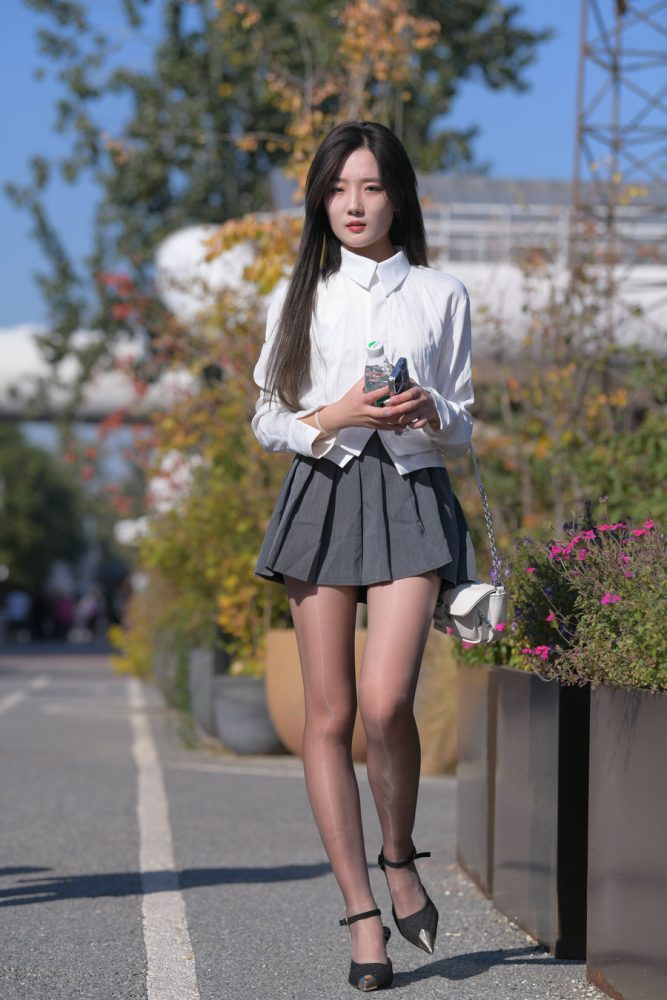 J3409 1091P-24.4GB-虎哥图库