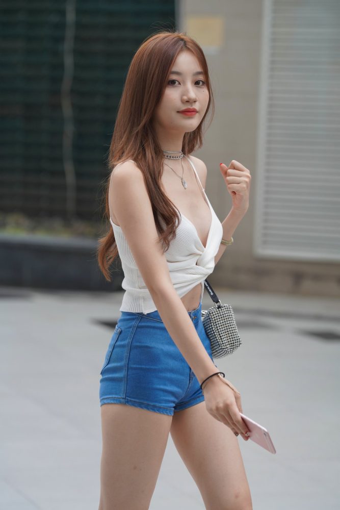 J1321 483P3V-17.4GB-虎哥图库