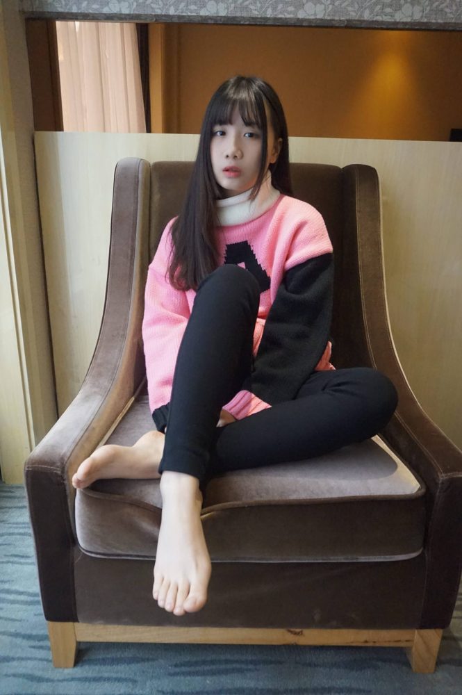 齐刘海的长发女孩【70P】20016-虎哥图库