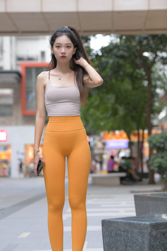 超级可爱的橘黄瑜伽裤女孩J3030 801P1V-28.0GB-虎哥图库