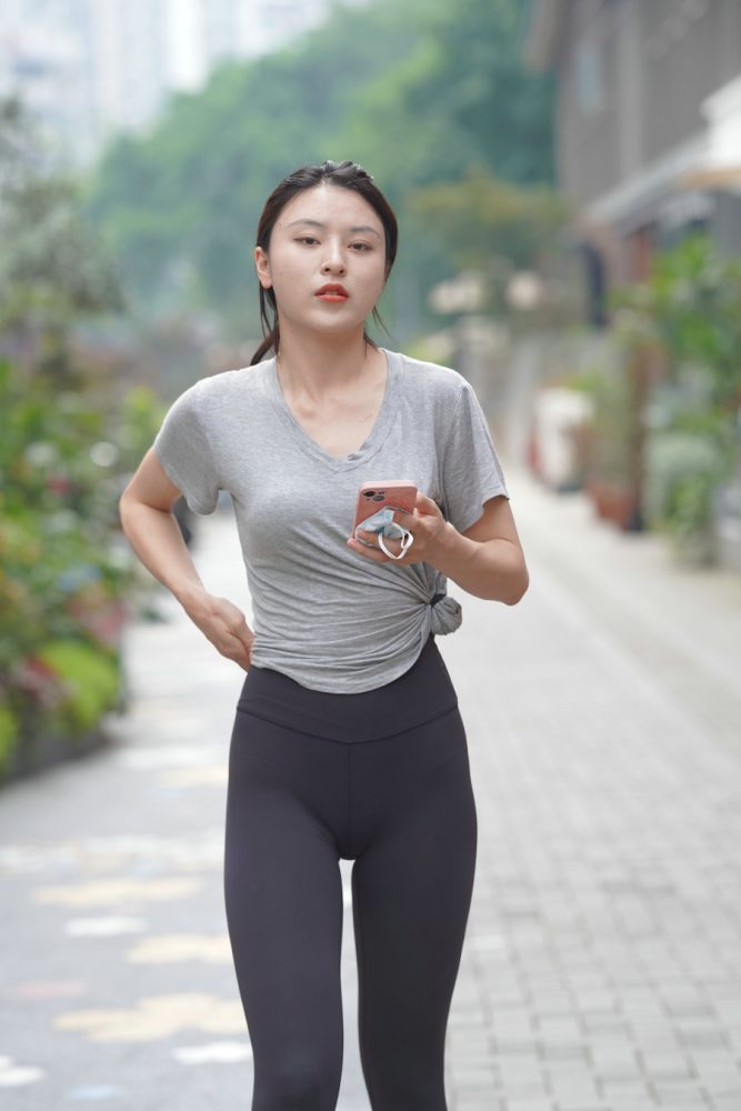 户外运动的瑜伽裤女孩J3008 845P2V-22.9GB-虎哥图库