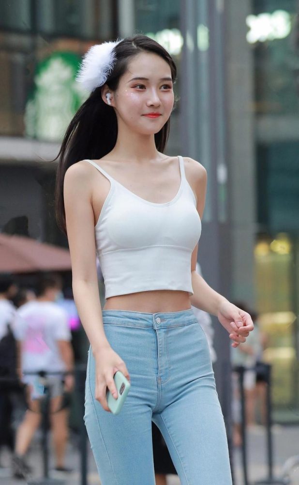 非常漂亮的牛仔裤女孩 J2144 98P1V-1.92GB-虎哥图库