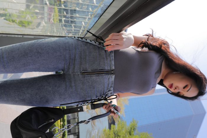 漂亮的紧身牛仔裤长发女孩【474P】00059-虎哥图库