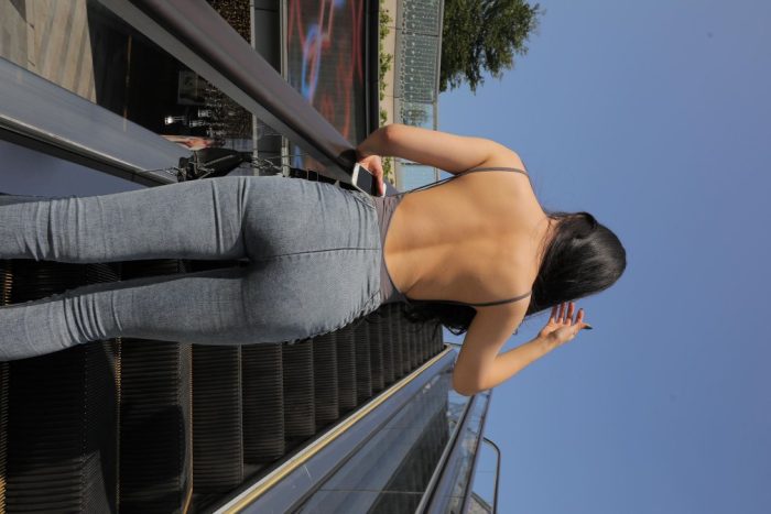 漂亮的紧身牛仔裤长发女孩【474P】00059-虎哥图库