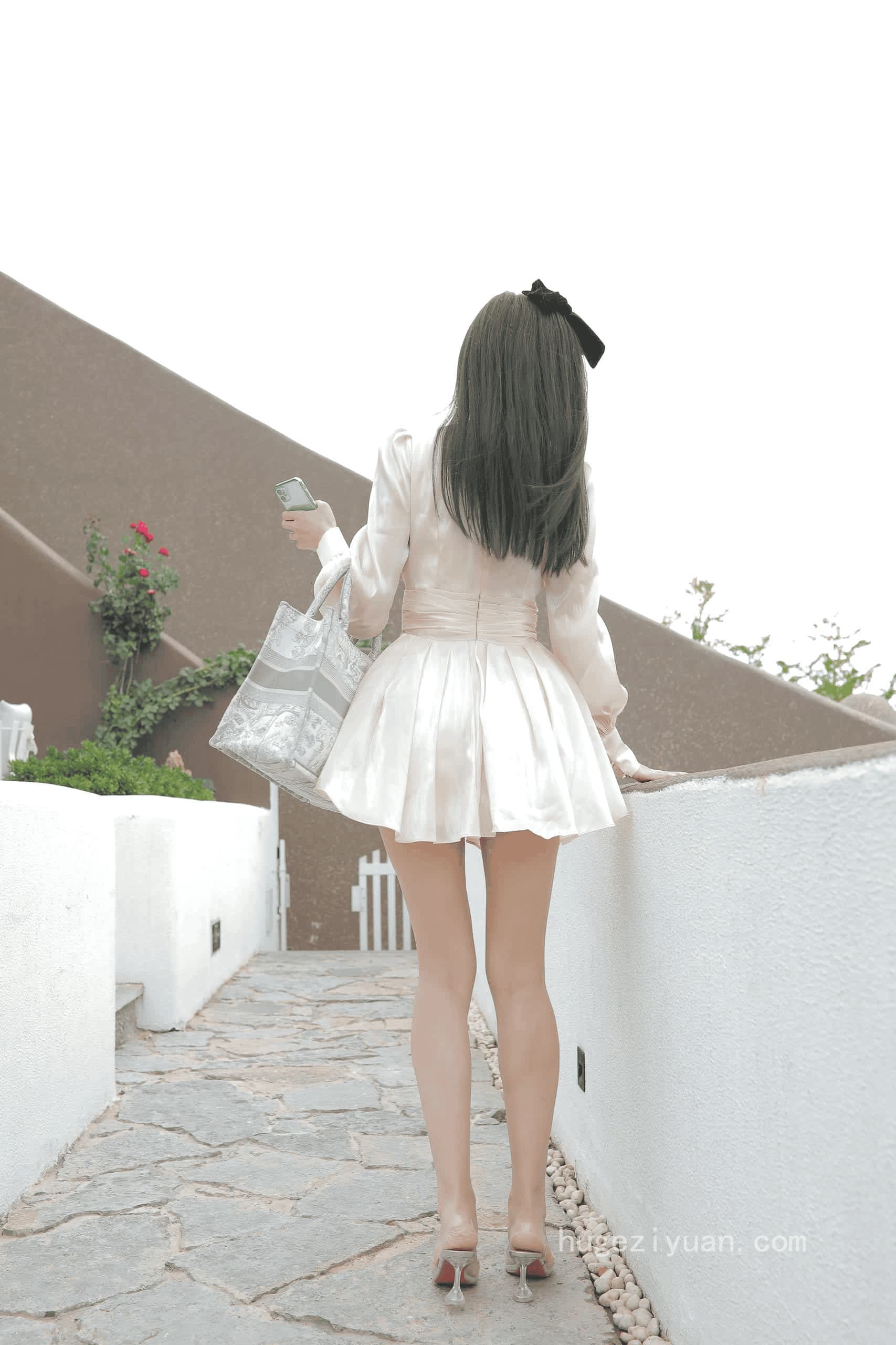图片[4]-戴黑色蝴蝶结的长发女孩【369P】P0027-虎哥图库