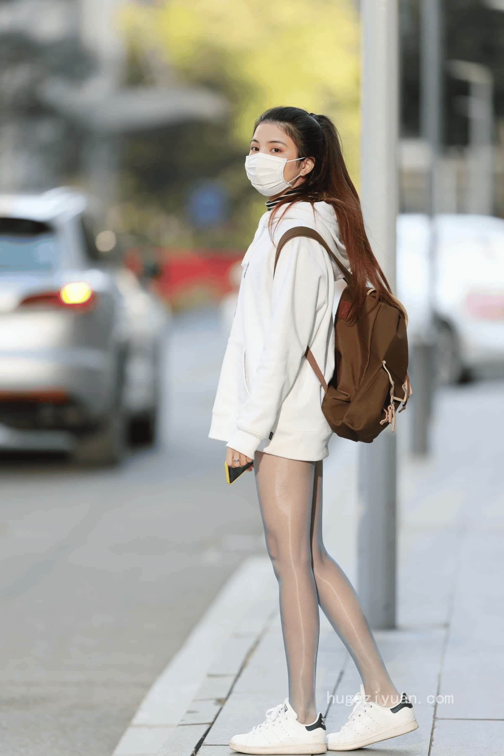 图片[2]-偶遇路边清纯的油亮丝袜少女【205P】J2262-虎哥图库