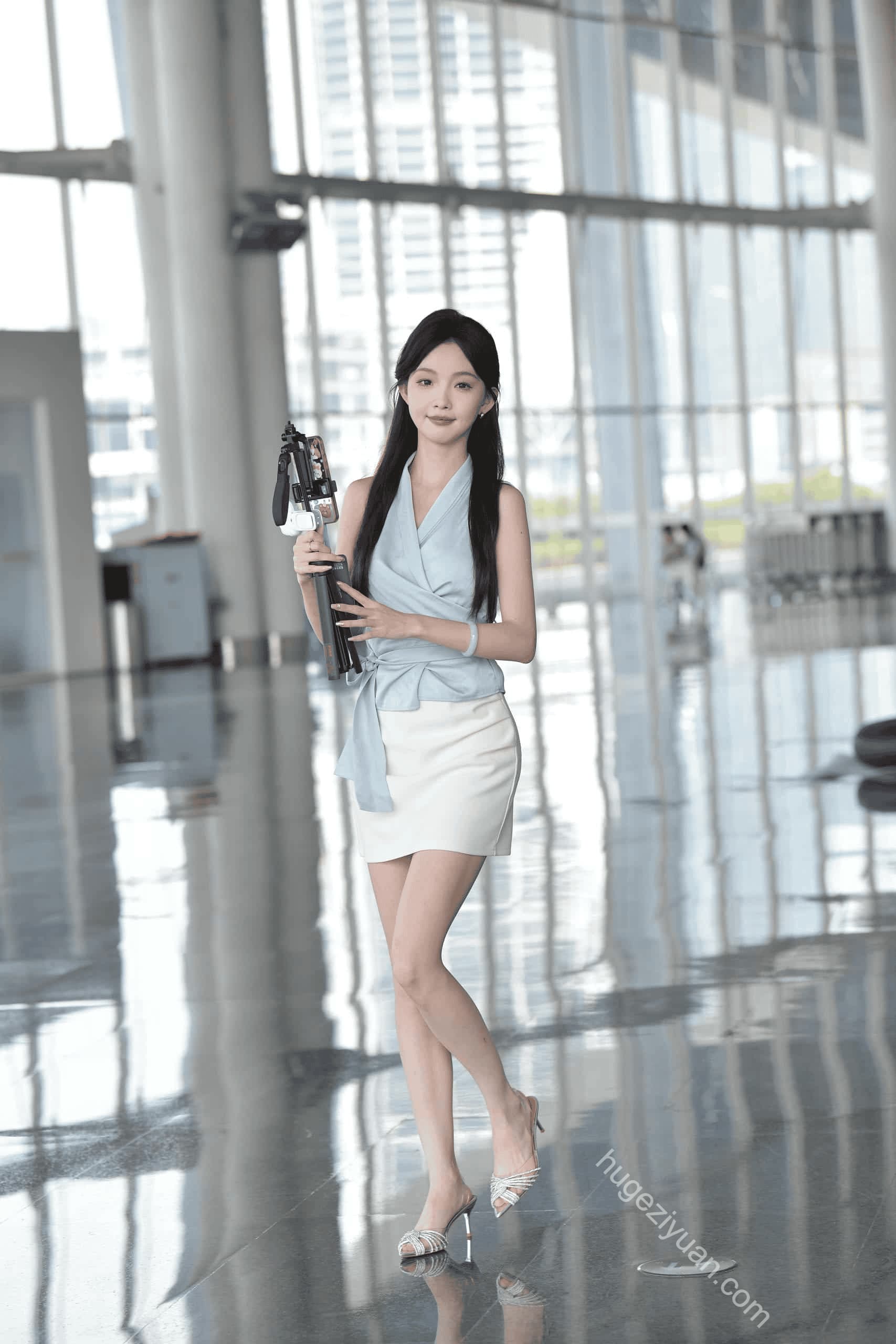 图片[2]-穿白色短裙的甜美主播【120P】J8099-虎哥图库