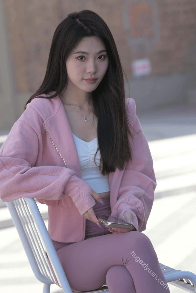 在外面拍照的粉色系女孩【653P】J6238-虎哥图库