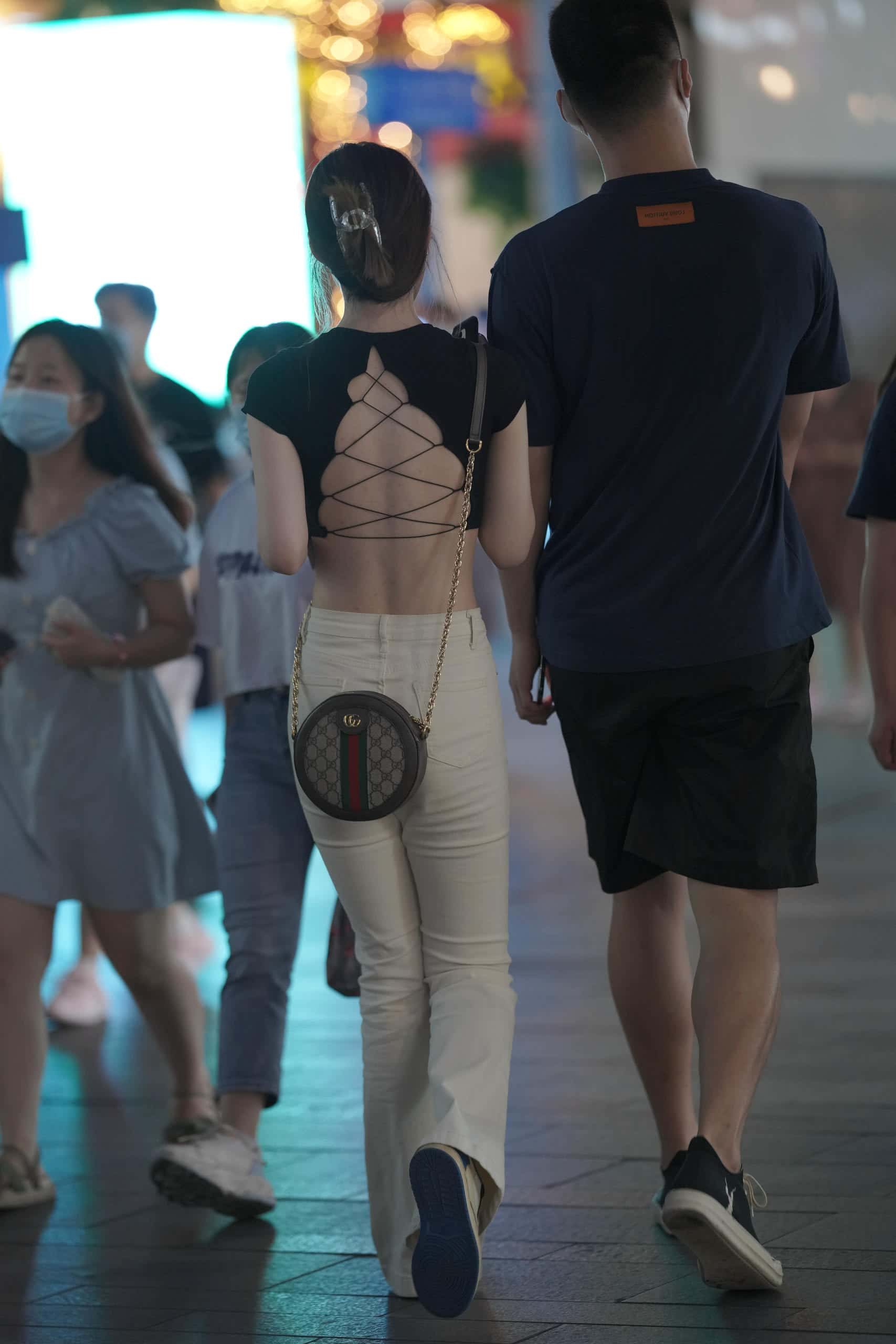 图片[2]-紧身白裤小女友【73P】P5010-虎哥图库