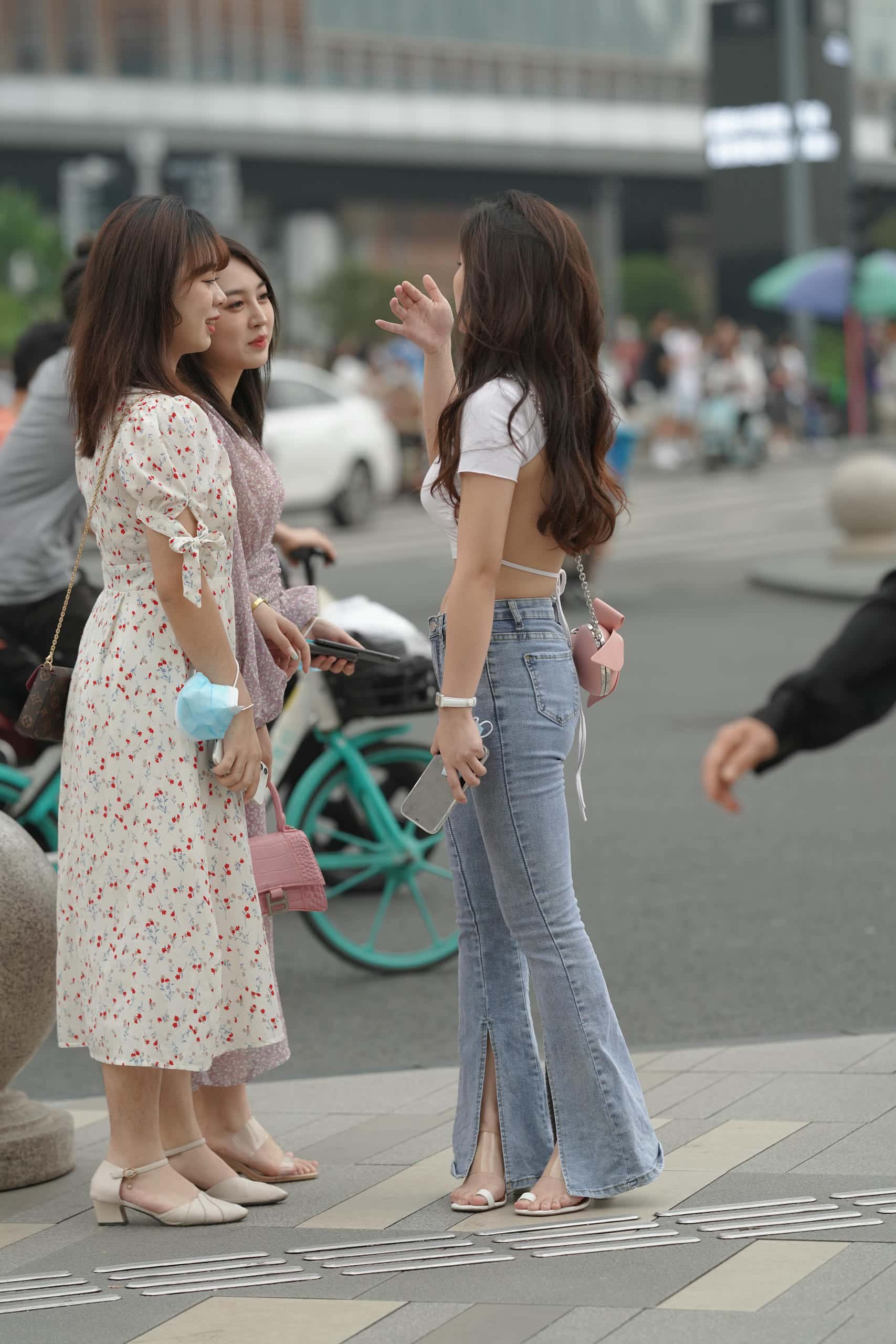图片[4]-爱笑的蓝色紧身牛仔裤妹子P0220【137P】-虎哥图库