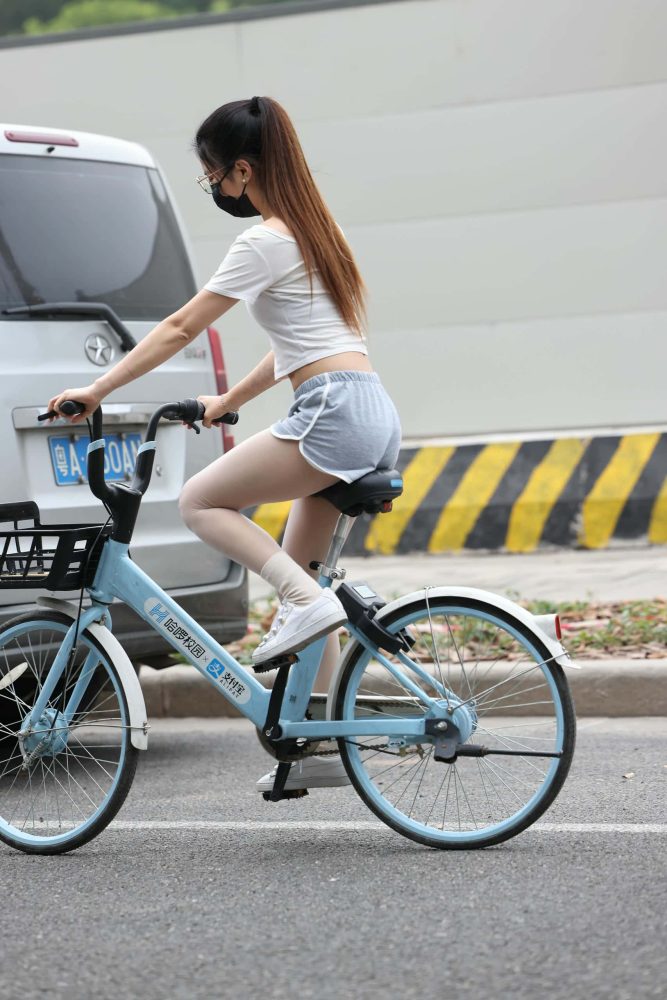 大学生半日游偶遇骑单车的妹子【148P】P0222-虎哥图库