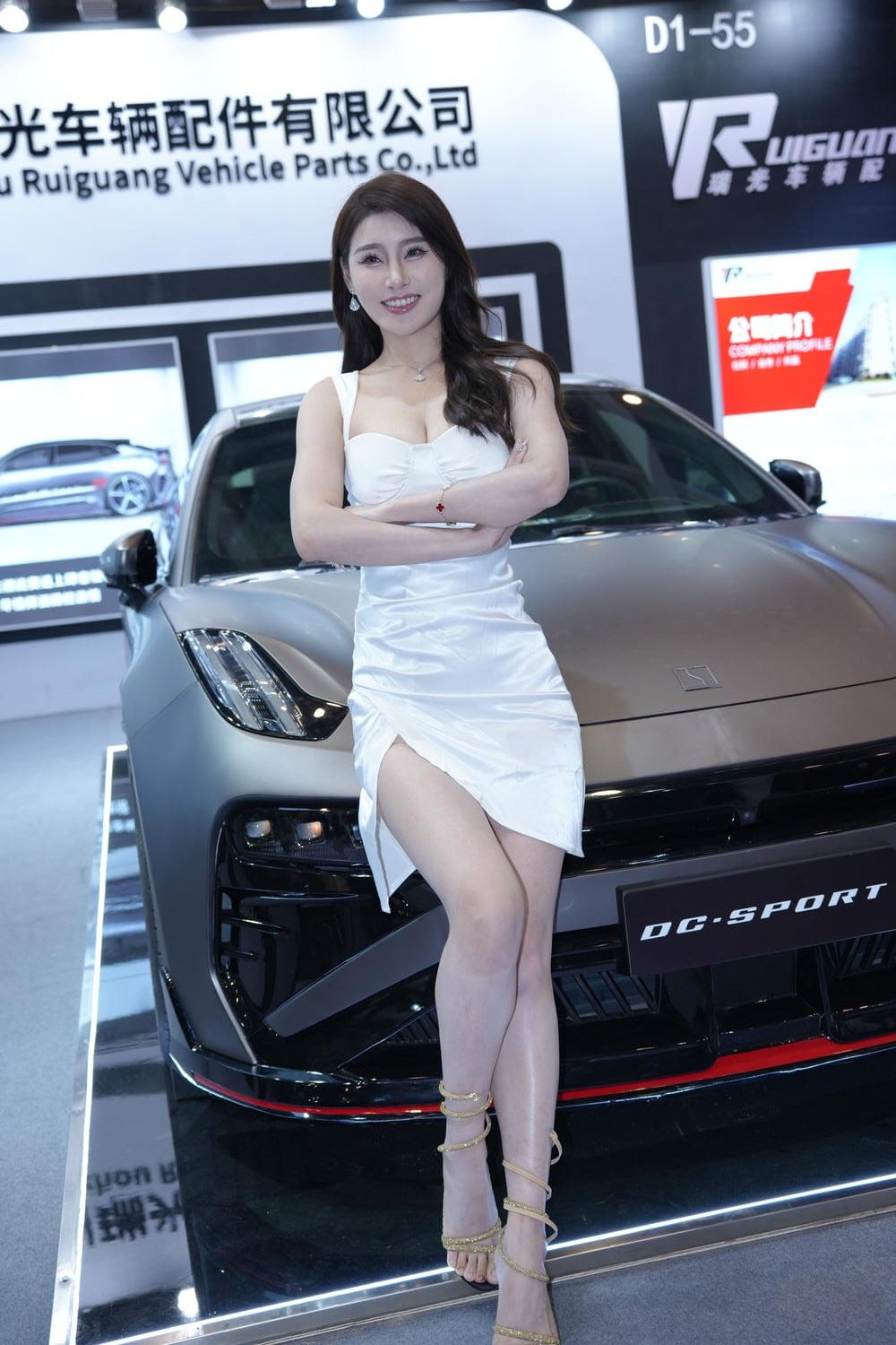 图片[3]-白色吊带裙车模（55P+3V）M85022-虎哥图库