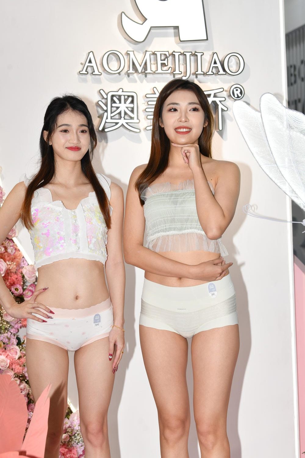 图片[3]-白色系温婉内衣秀[78P 1.99GB] M85051-虎哥图库