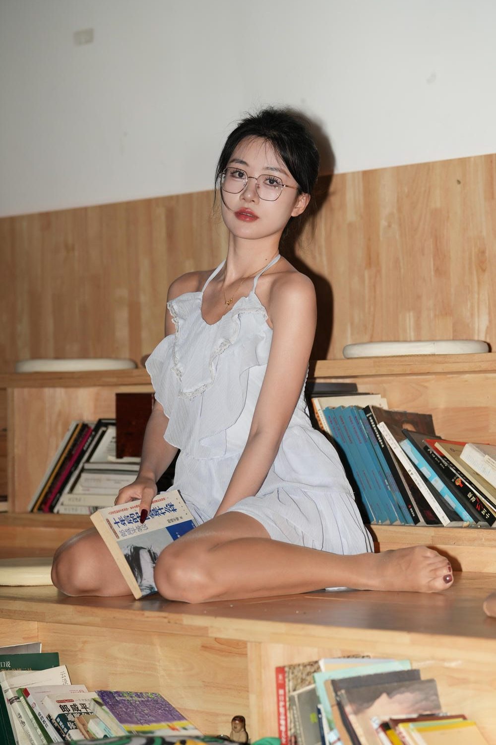 图片[3]-白色吊带纱裙（285P）M85041-虎哥图库