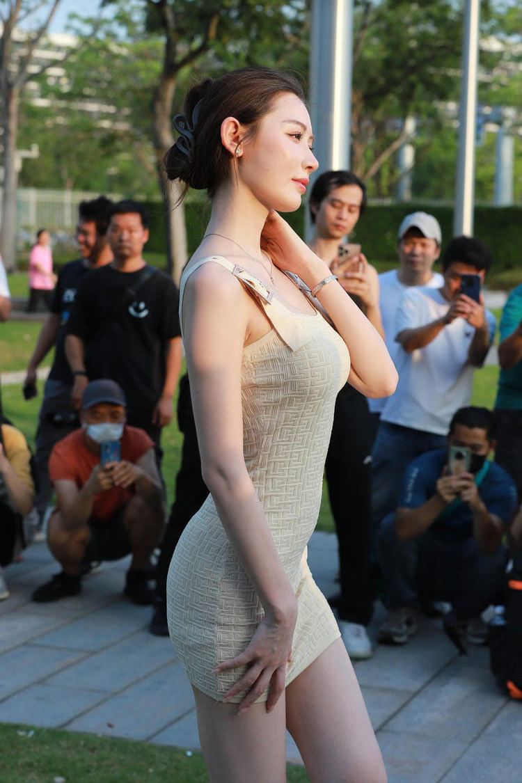图片[3]-简约吊带白裙[152P – 1.15GB] M85157-虎哥图库
