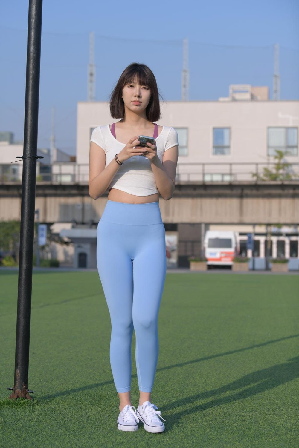 蓝色瑜伽裤日系美女［640P+33.8G］M87105-虎哥图库