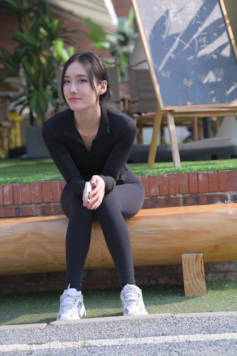 图片[3]-黑色运动套装甜美女生（722P） M87080-虎哥图库