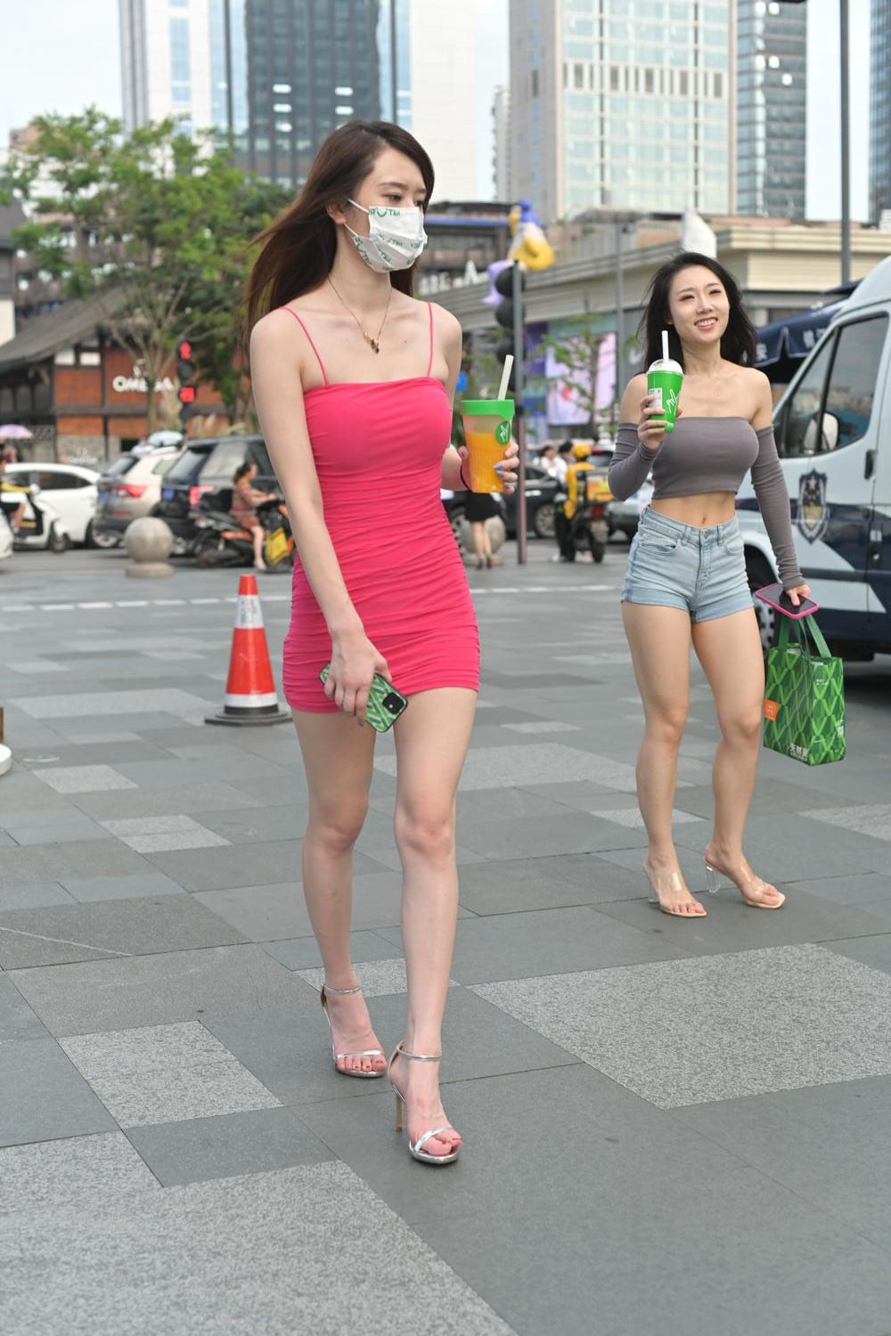 迷人简约吊带裙【261P】P4178-虎哥图库